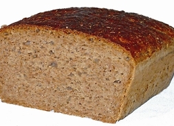 Chleb razowy radziwiłlowski