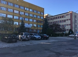 Budynek szpitala od frontu