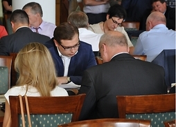 Radni PO w czasie dyskuiegosji nad 'Planem Zagospodarowania Przestrzennego Województwa Mazowieckiego'