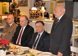 Przemawia wiceprzewodniczący Mazowieckiej Rady ds. Kombatantów i Osób Represjonowanych płk Zbigniew Galperyn