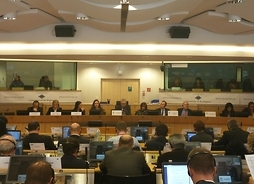 uczestnicy debaty podczas posiedzenia komisji ENVE w Europejskim Komitecie Regionów