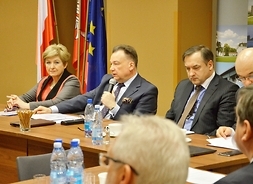 Elżbieta Lanc, członek zarządu i Adam Struzik marszałek wodewództwa
