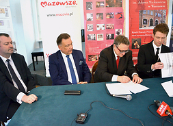 konferencja prasowa z udziałem marszałka oraz władz muzeum
