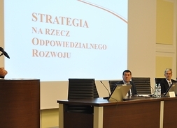 Przemawia wicepremier, minister rozwoju Mateusz Morawiecki