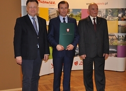 MArszałek Adam Struzik, burmistrz Błonia Zenon Reszka i Roman Pikuła