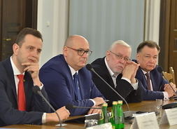 marszałek Adam Struzik i członkowie Parlamentarnego Zespołu ds. Obrony Polskiej Samorządności