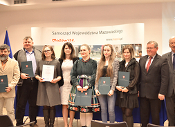 W konkursie wzięło udział 77 uczestników