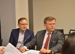 Na zdjęciu: Marcin Danił – wiceprezes PL Warszawa-Modlin oraz Leszek Chorzewski, prezes PL Warszawa-Modlin