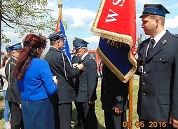 Uroczystość 50-lecia powstania Ochotniczej Straży Pożarnej w Szli oraz wręcznie medalu pamiątkowego Pro Masovia