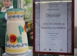 dyplom dla urzędu marszałkowskiego za zajęcie pierwszego miejsca w konkursie na najatrakcyjniejsze stoisko