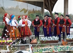 Zespoł Pieśni i Tańca SANNIKI zaprezentował barwne widowisko obrzędowe