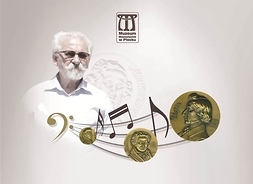 Plakat zapraszający na wystawę ze zdjęciem Franciszka Olkowskiego i rysunkiem pięciolinii, na której jako nuty układają się medale