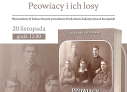Okładka ksiązki zawierająca archiwalne zdjęcie przedstawiająca grupę młodych mężczyzn w wojskowych mundurach.