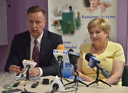 prezes Marcin Kulicki i członkini zarządu województwa mazowieckiego Elżbieta Lanc  - aby pobrać zdjęcie kliknij w prawy górny róg