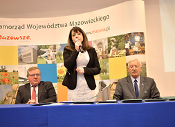 Wicemarszałek Janina Ewa Orzełowska podczas konferencji