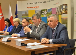 podpisanie umowy na pociągi dla Kolei Mazowieckich_konferencja prasowa